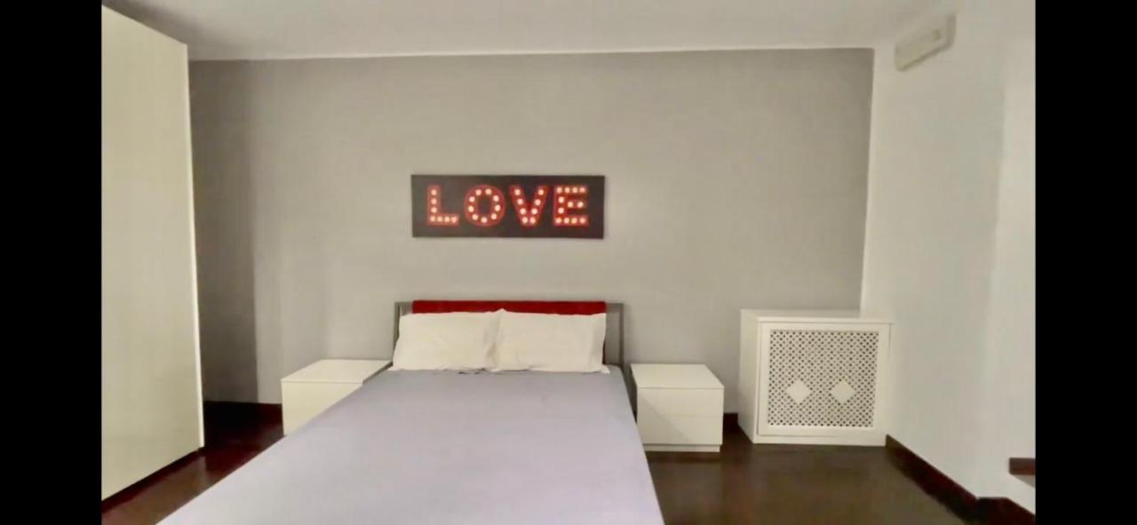 Luxury Home 100 Mq A Stone'S Throw From The Duomo Milan Extérieur photo